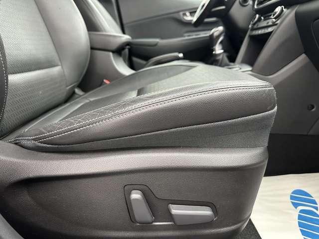 Hyundai KONA Premium 2WD 