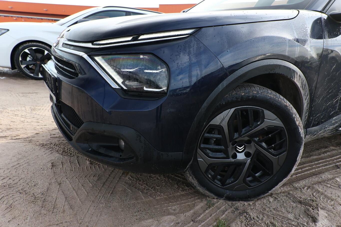 Citroën C4 X AT PLUS SHZ PDC DigC LED CarP 18Z DAB Temp