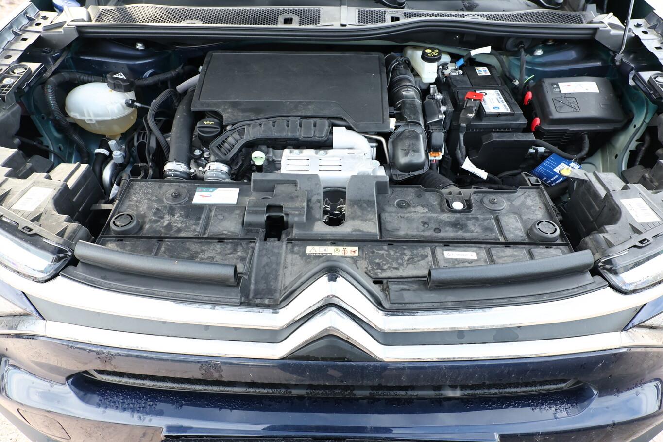 Citroën C4 X AT PLUS SHZ PDC DigC LED CarP 18Z DAB Temp