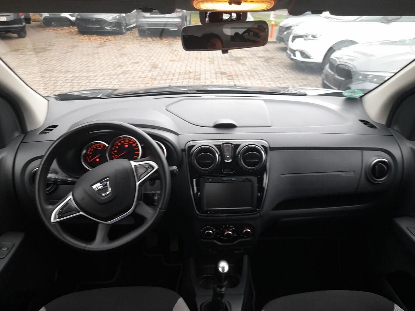 Dacia Lodgy Stepway 1.5 dCi 115 7-S Nav PDC Temp NSW