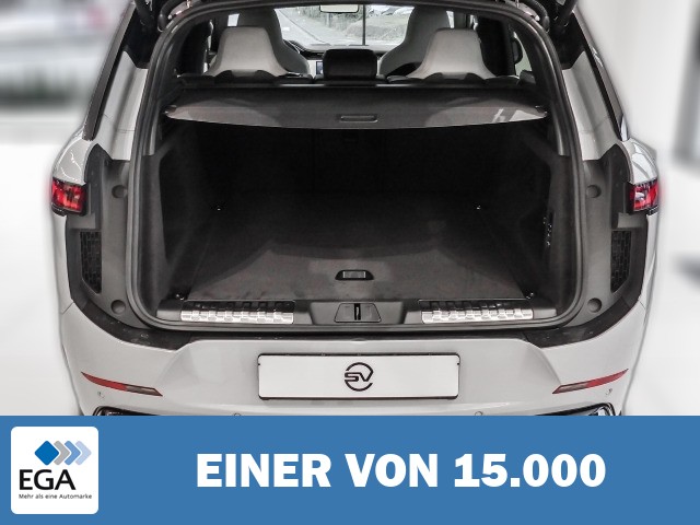 Land Rover Range Rover Sport P635 SV Park-Assistent HUD AD Soundsystem Meridian 360 Kamera