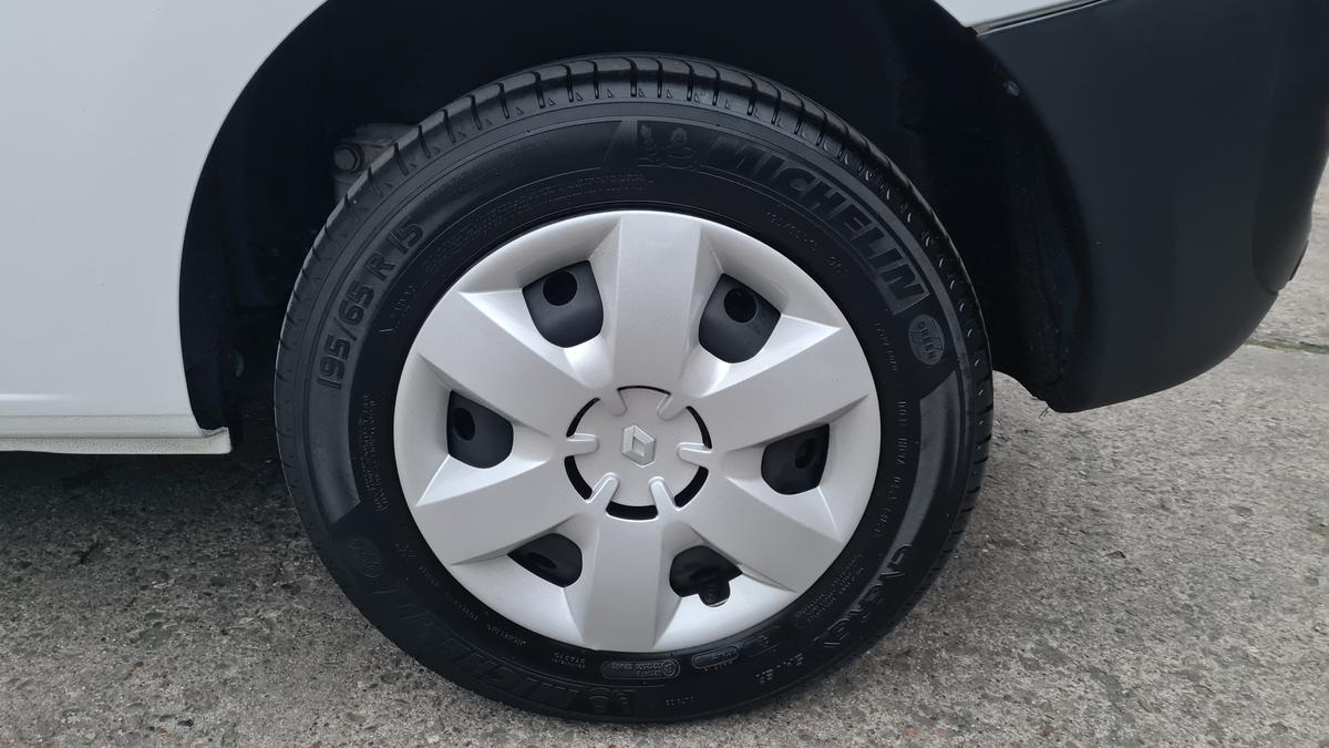 Renault Kangoo ZE 33 Express Kauf Akku Klima WP Navi PDC 