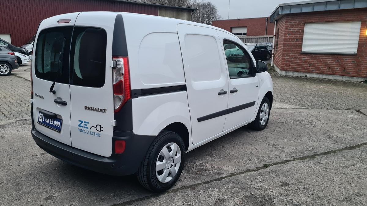 Renault Kangoo ZE 33 Express Kauf Akku Klima WP Navi PDC 