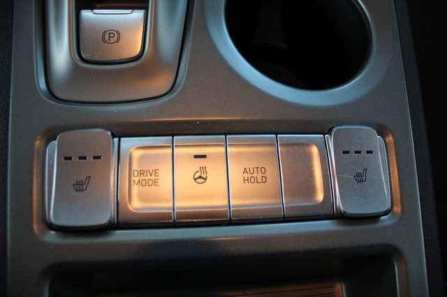 Hyundai S-Coupe Kona EV Select