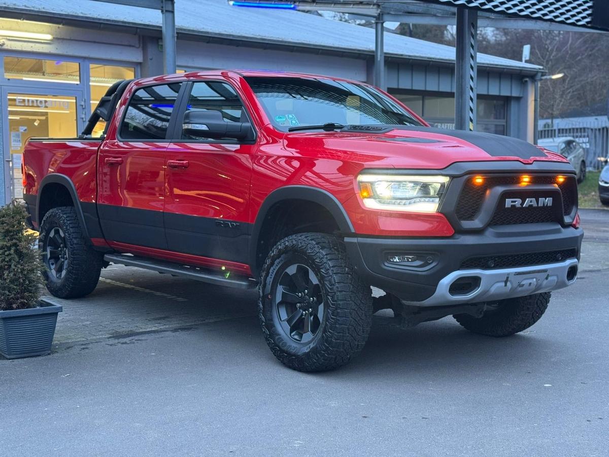 Dodge RAM 1500 - Gasanlage, Luftfahrwerk, Bodylift, FOX Dämpfer