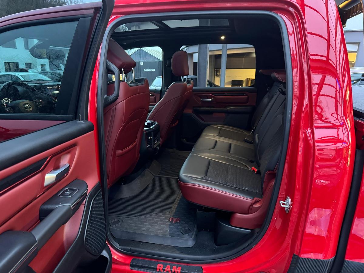 Dodge RAM 1500 - Gasanlage, Luftfahrwerk, Bodylift, FOX Dämpfer