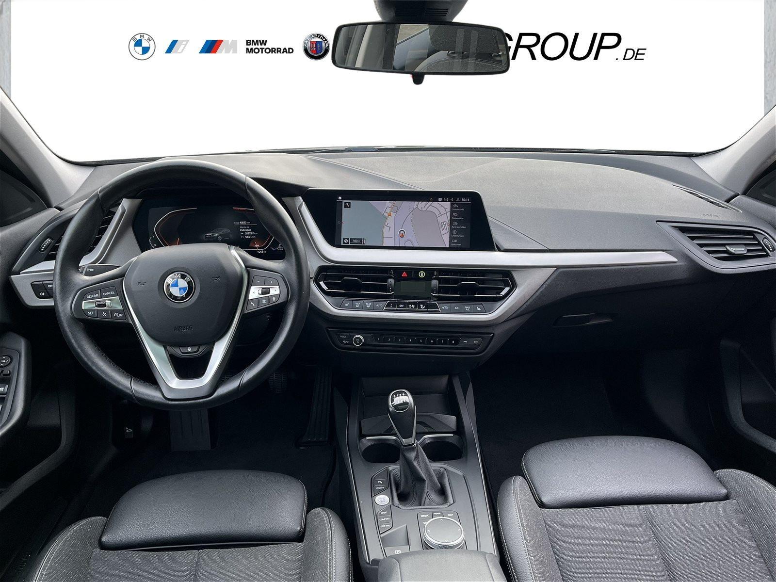 BMW 118 ADVANTAGE LC PROF PANO LED SPORTSITZE GRA PDC DAB WLAN