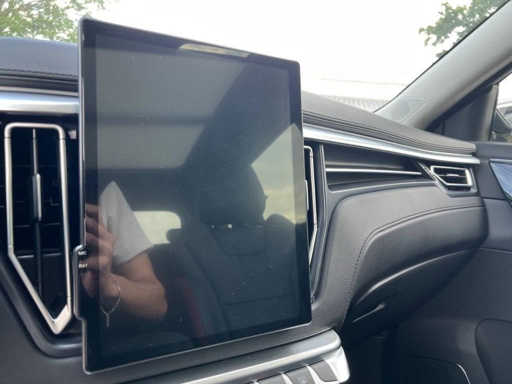 DFSK Forthing 3 *'1.5T GDI*7DCT*PANO*Sitzheiz*PDC*