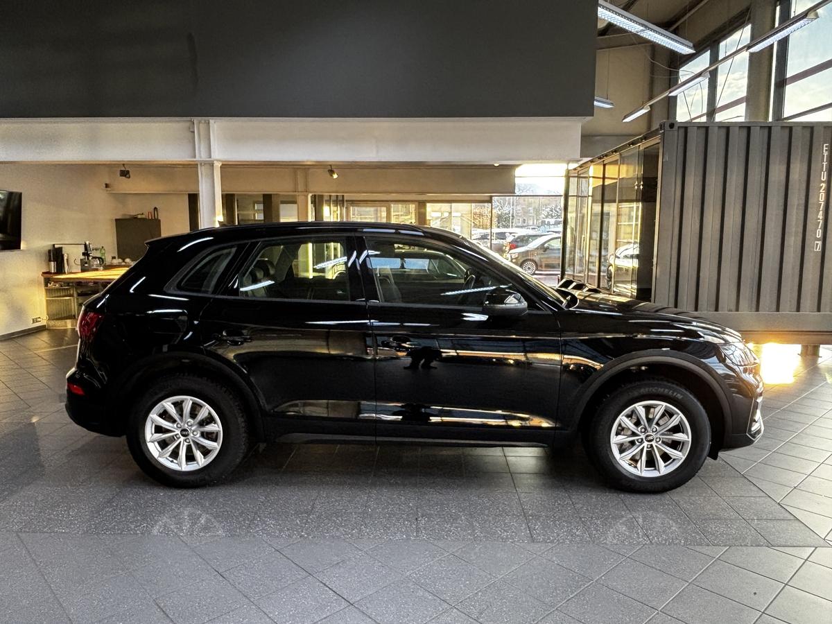 Audi Q5 40 2.0 TDI quattro LED Pano ACC RCam