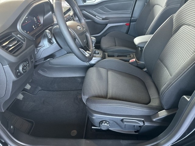 Ford Focus Turnier Titanium X 1.0 EcoBoost Mild-Hybrid Navi digitales Cockpit ACC El.