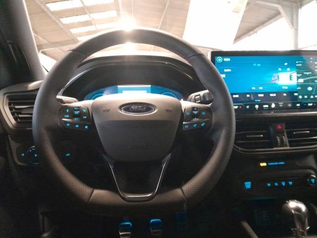 Ford Focus Turnier ST-Line X Navi digitales Cockpit B & O LED