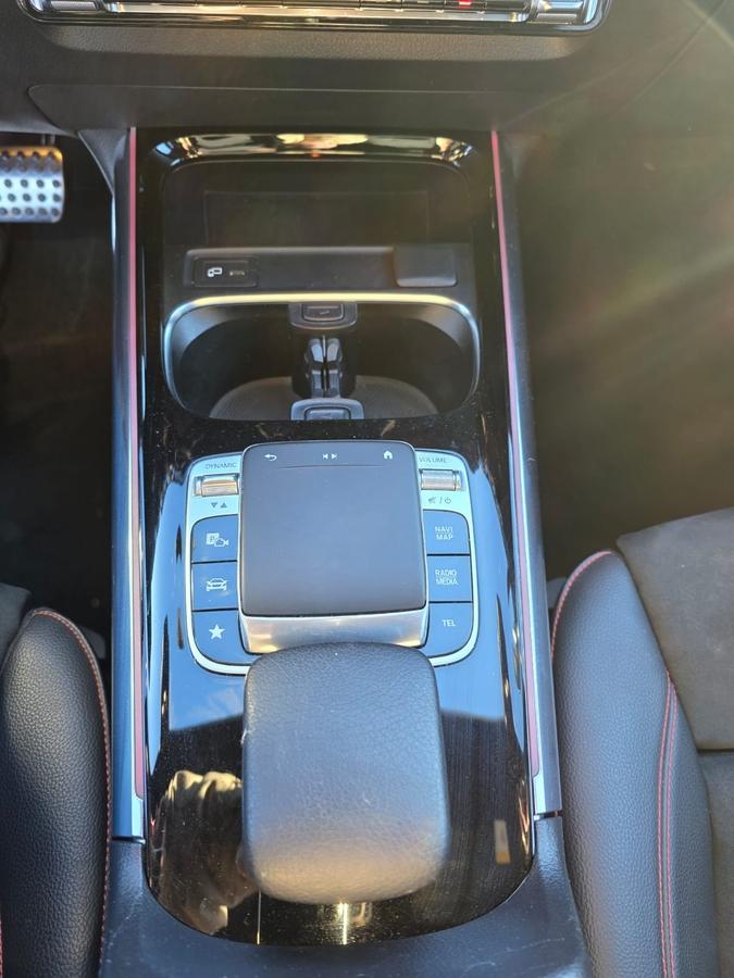 Mercedes-Benz B 220 AMG Line Sport AGA. 