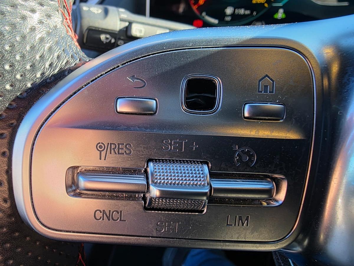 Mercedes-Benz B 220 AMG Line Sport AGA. 