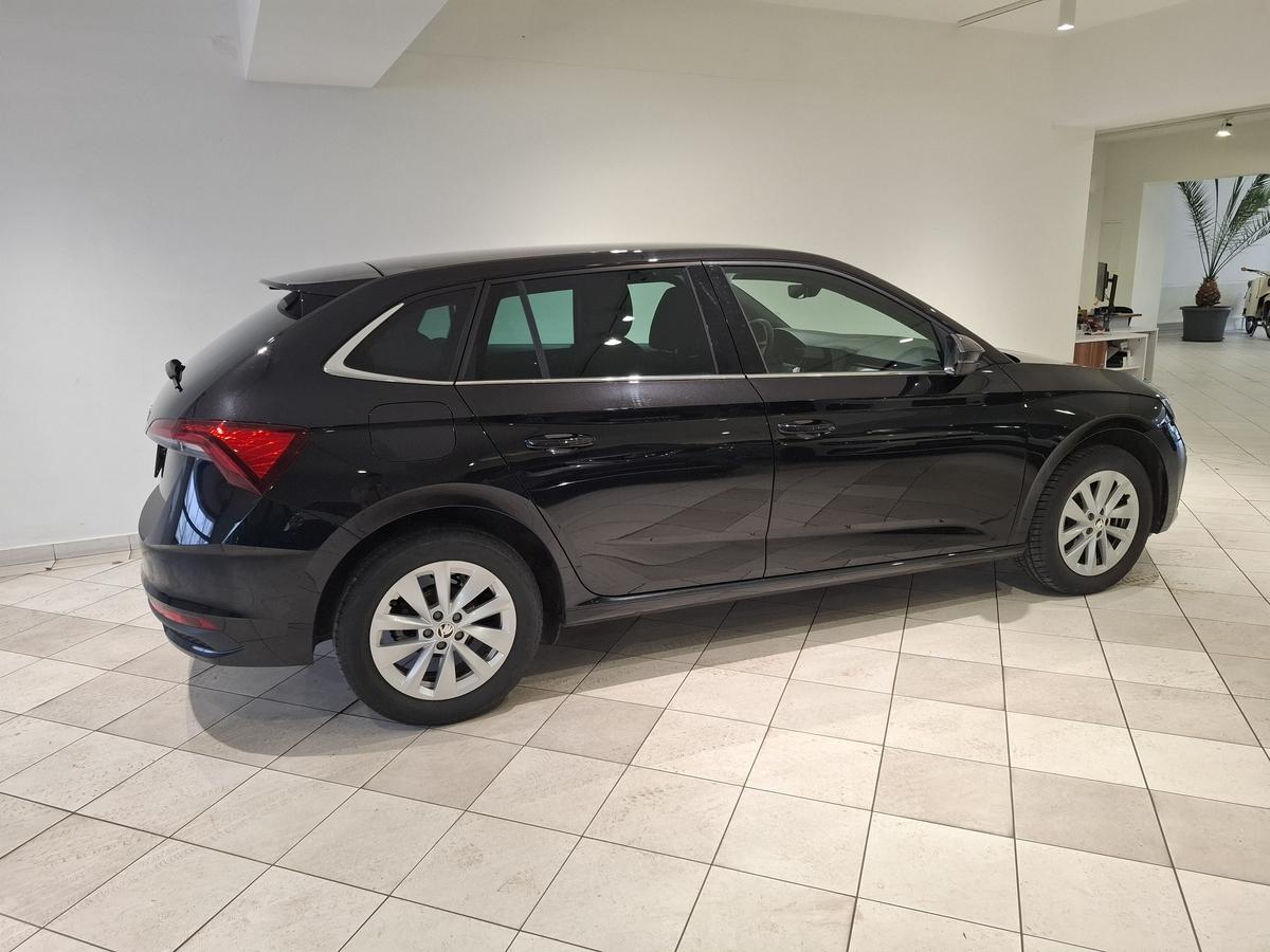 Skoda Scala Top Selection Panorama AHK Garantie