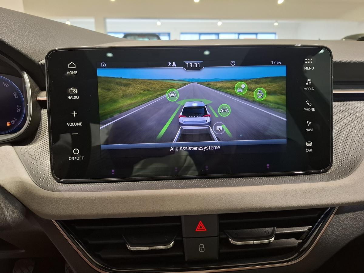 Skoda Scala Top Selection Panorama AHK Garantie