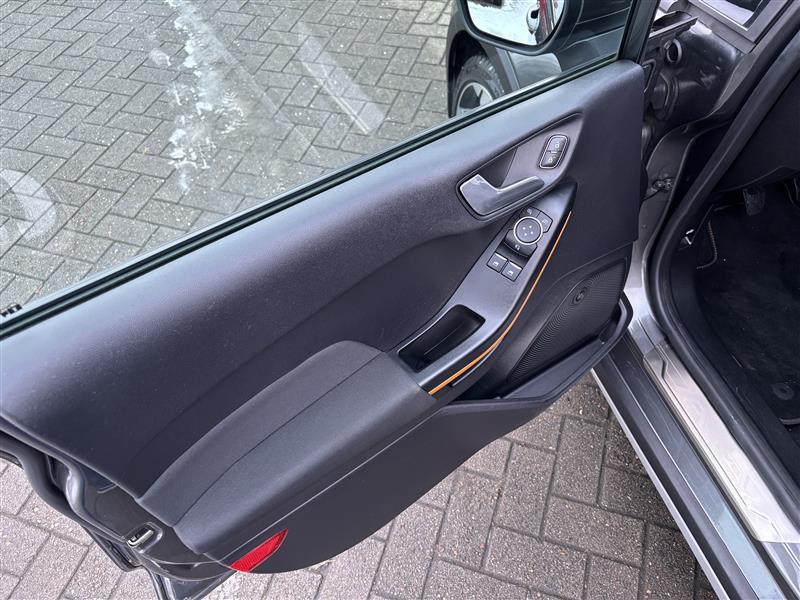 Ford Fiesta 1.0 EcoBoost Active Colourline*KLIMA*ALLWETTER*BTH