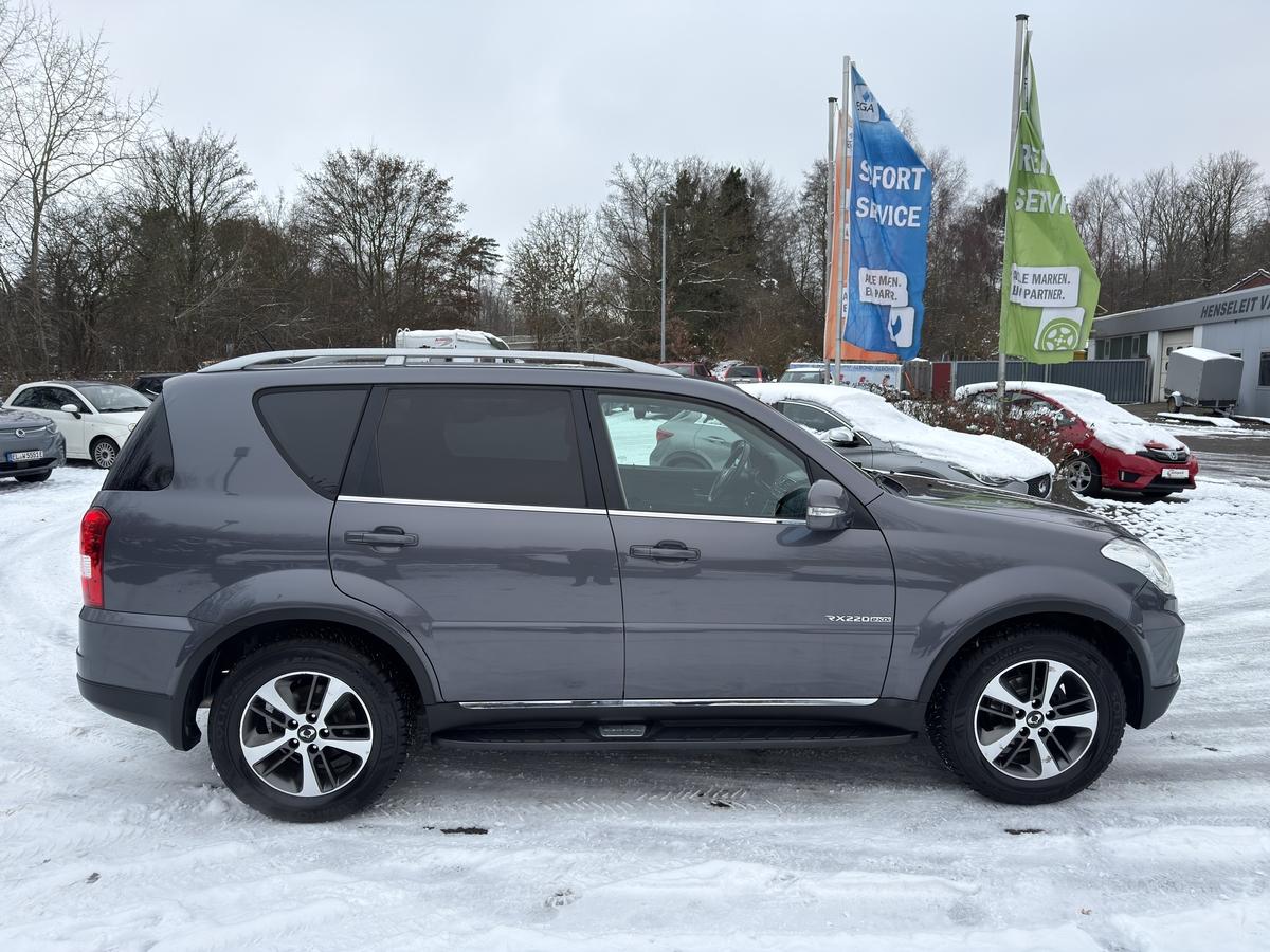 Ssangyong REXTON  EXECUTIVE 2.2 D 7 Sitzer 3,5T AHK  