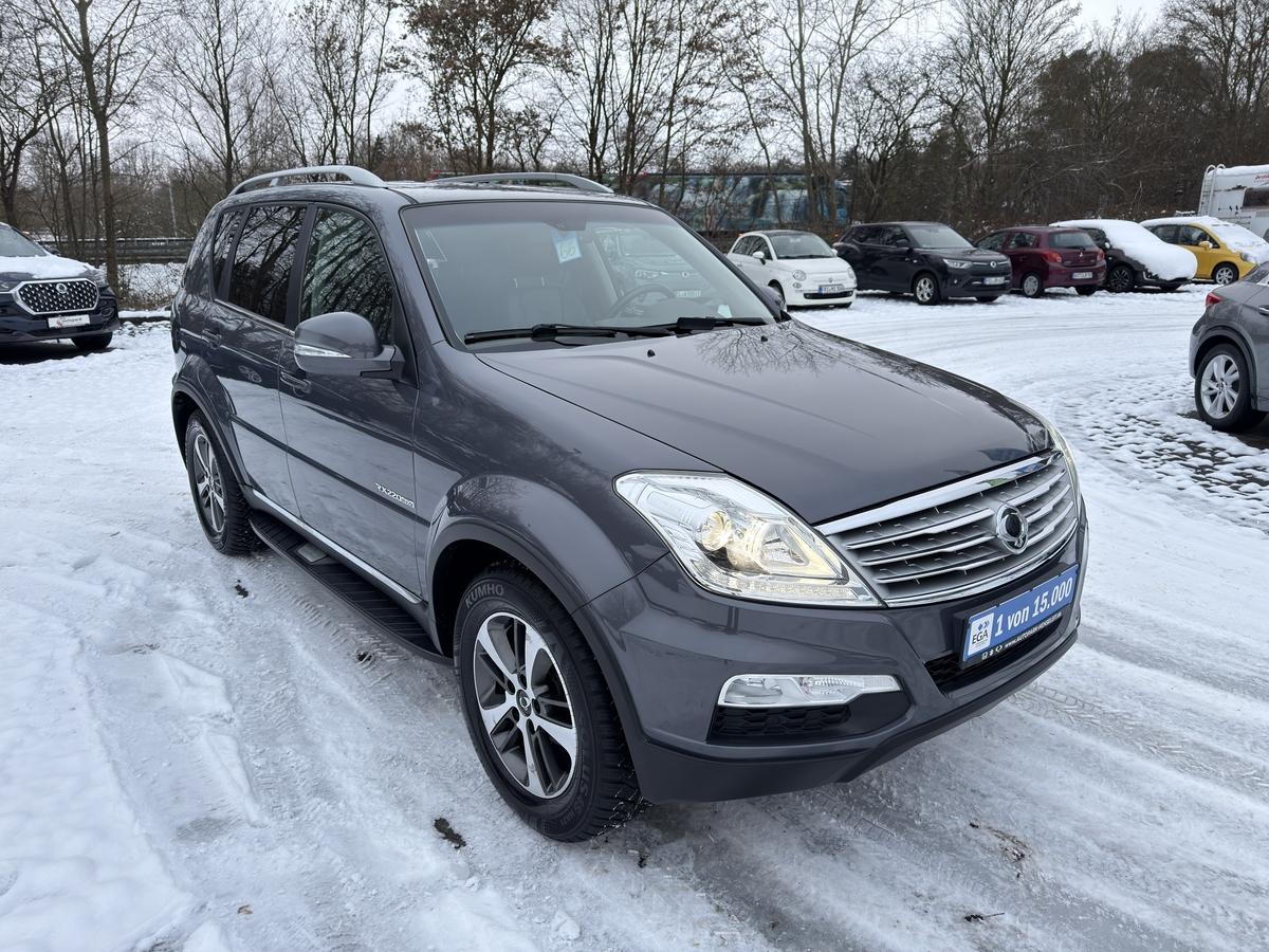 Ssangyong REXTON  EXECUTIVE 2.2 D 7 Sitzer 3,5T AHK  