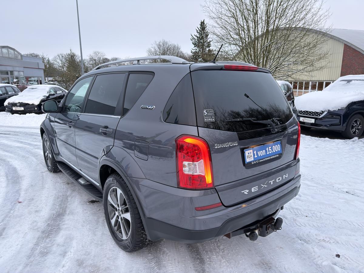 Ssangyong REXTON  EXECUTIVE 2.2 D 7 Sitzer 3,5T AHK  