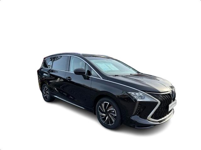 DFSK Forthing 5 DFM Forthing 4