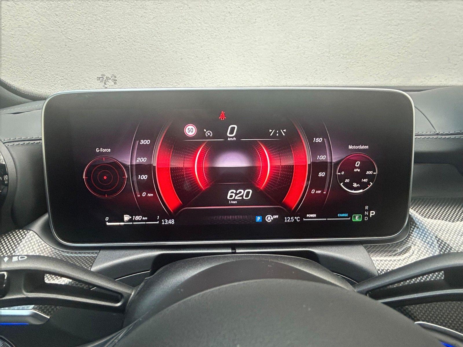 Mercedes-Benz C 200 T-Modell AMG Line Night Paket 8fach