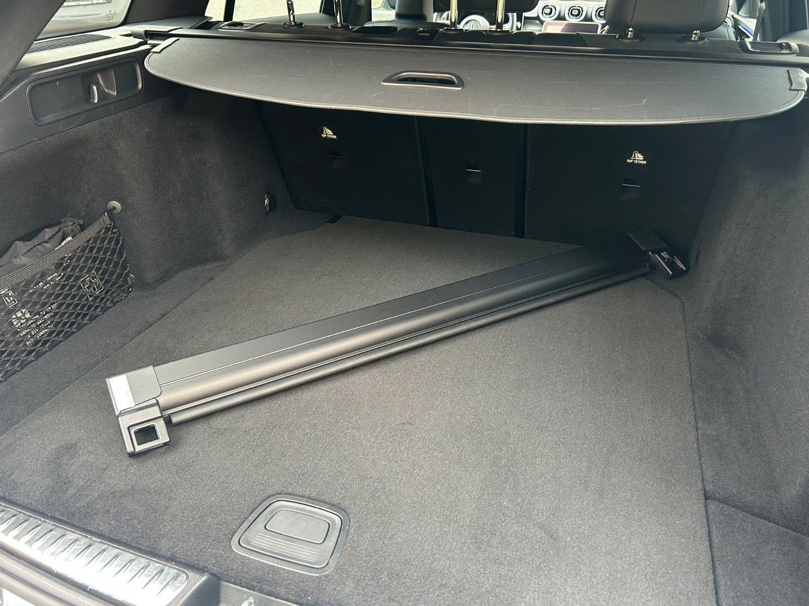 Mercedes-Benz C 200 T-Modell AMG Line Night Paket 8fach