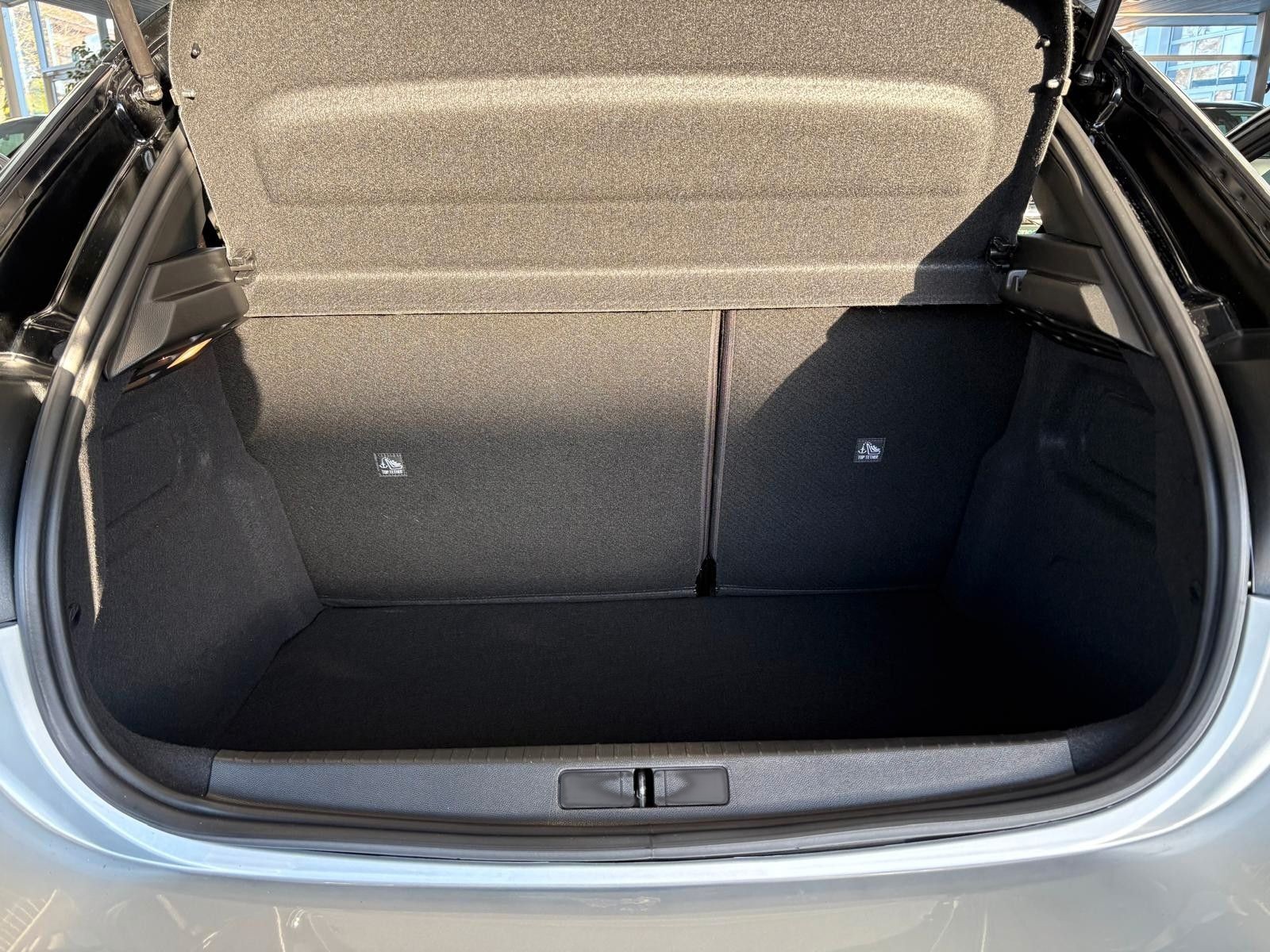 Opel Corsa F GS 1.2 74KW (100 PS), Navi,SHZ, RFK