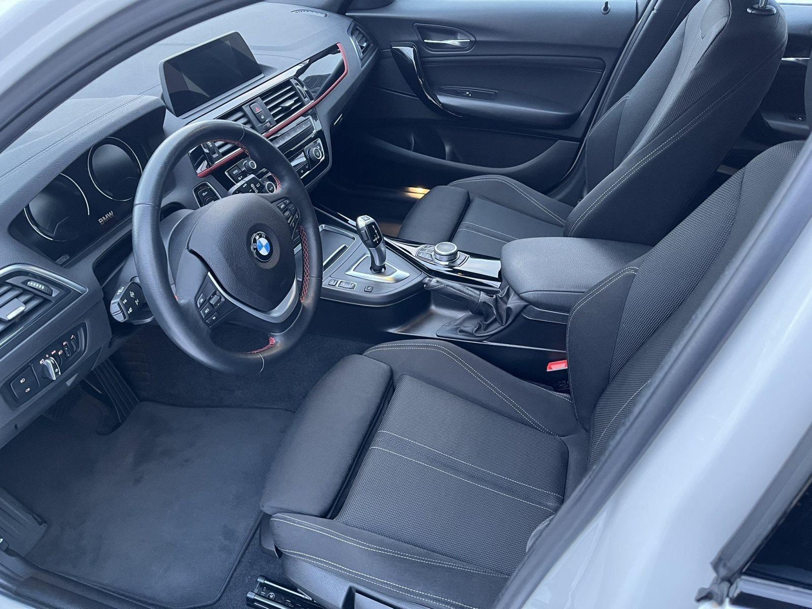 BMW 120 5-TÜRER SPORT LINE AUT NAVI LED GRA PDC SHZG KLIMAAUTOMATIK