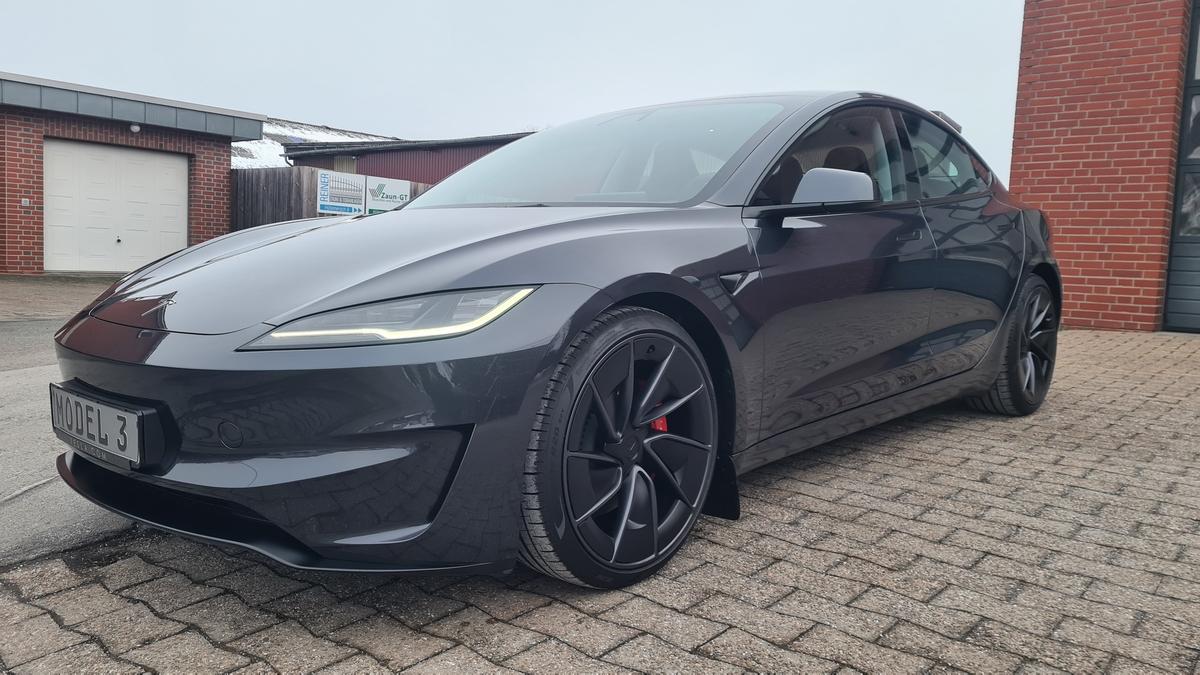 Tesla Model 3 Performance 2025 Highland EAP  5J 100Tkm Garantie