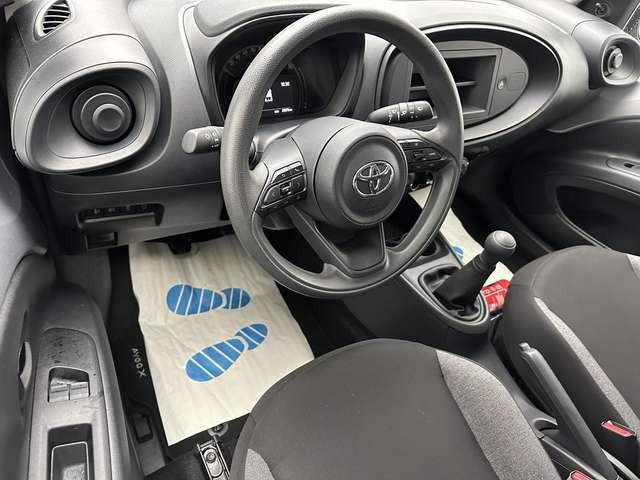 Toyota Verso-S Aygo (X) 