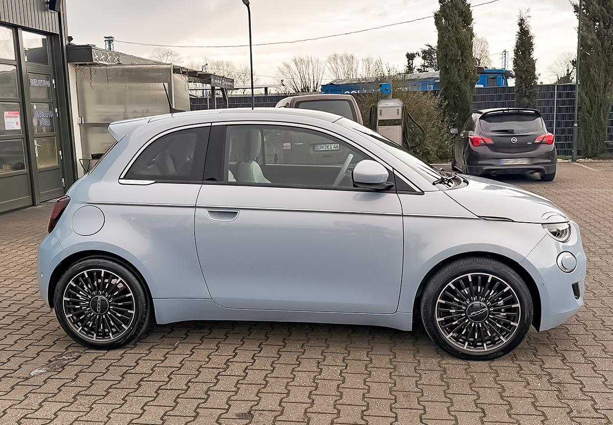 Fiat 500e La Prima 42 kWh 