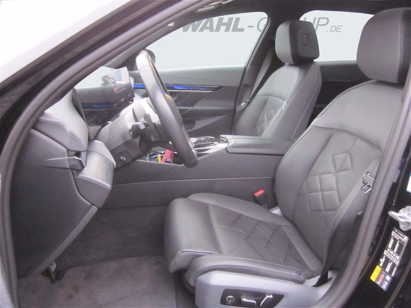 BMW 550 M SPORT LC PROF LEDER PANO ALARM HIFI HK DAB