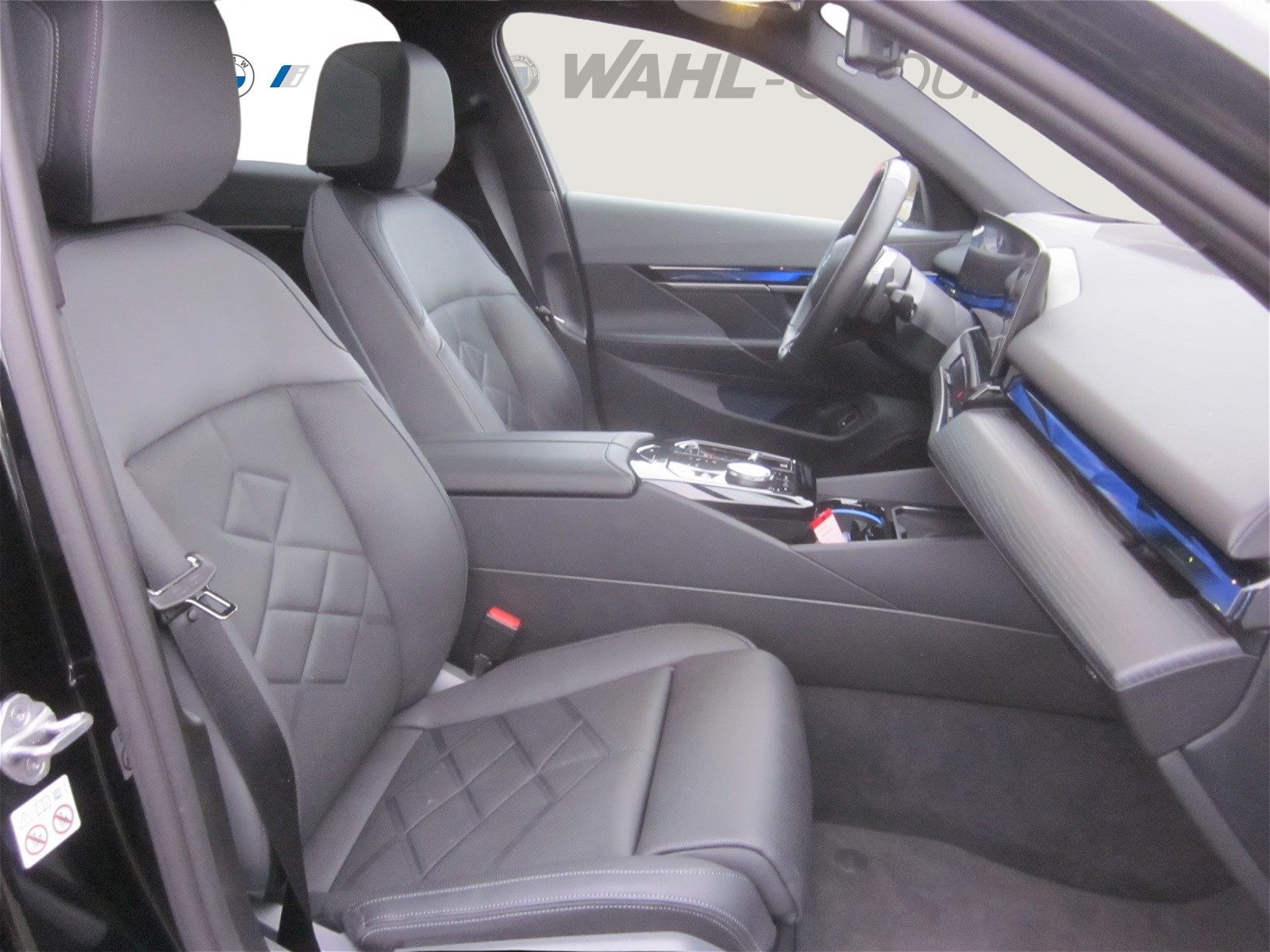 BMW 550 M SPORT LC PROF LEDER PANO ALARM HIFI HK DAB