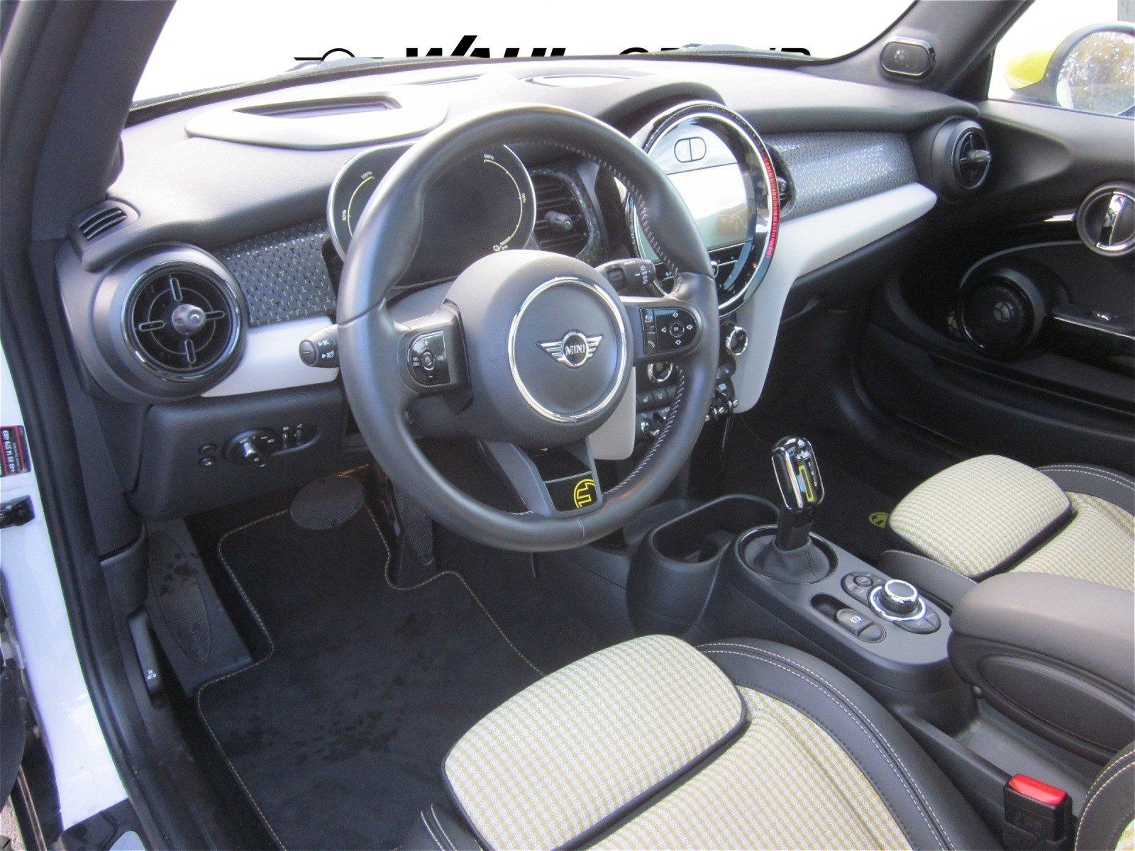 MINI Cooper SE SE ELECTRIC TRIM NAVI PANO RFK LED HUD GRA HIFI HK DAB