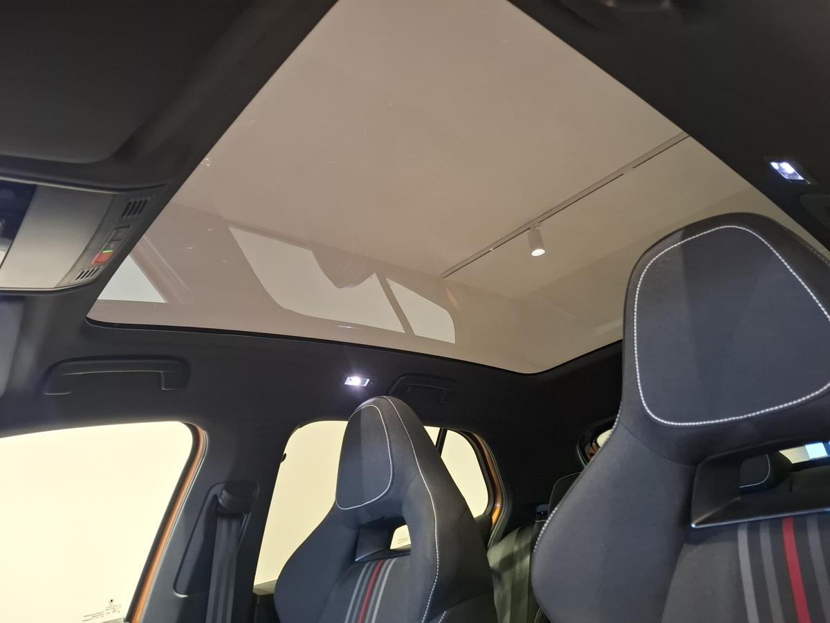 Skoda Fabia Monte Carlo Panorama Garantie Voll-LED