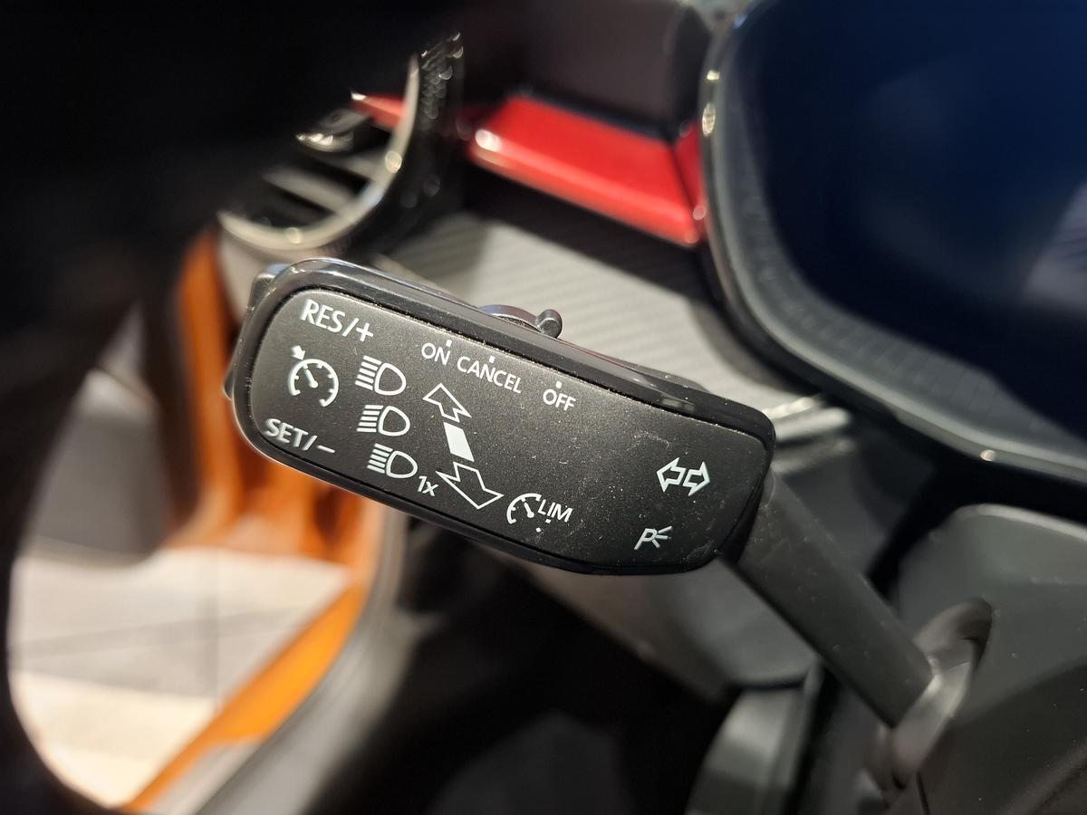 Skoda Fabia Monte Carlo Panorama Garantie Voll-LED