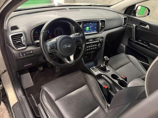 Kia Sportage 2WD AHK SHZ NAVI LEDER LED 1.Hd