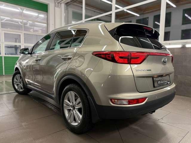 Kia Sportage 2WD AHK SHZ NAVI LEDER LED 1.Hd