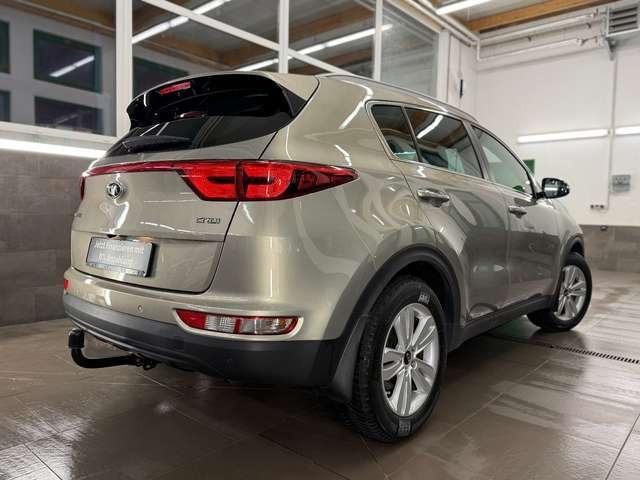 Kia Sportage 2WD AHK SHZ NAVI LEDER LED 1.Hd
