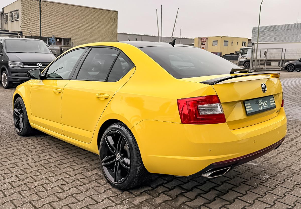 Skoda Octavia 2.0 TDI RS Pano SHZ Bi-Xenon Navi