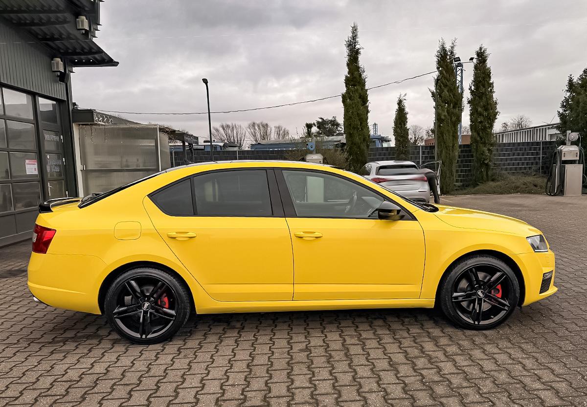 Skoda Octavia 2.0 TDI RS Pano SHZ Bi-Xenon Navi