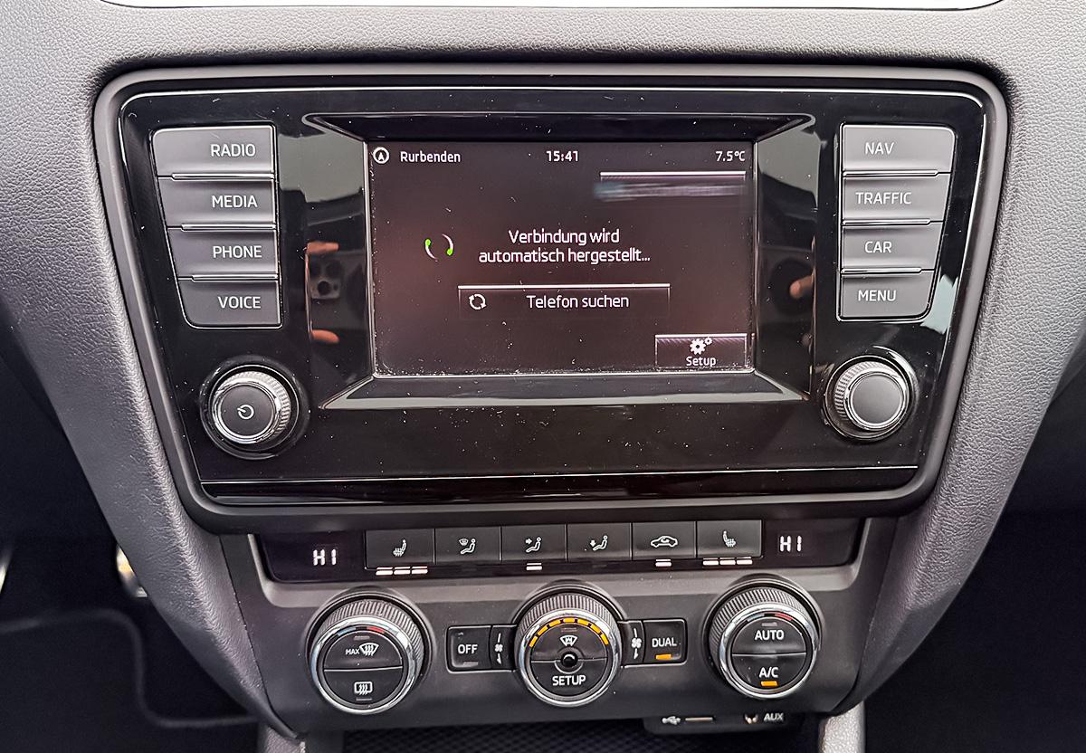 Skoda Octavia 2.0 TDI RS Pano SHZ Bi-Xenon Navi