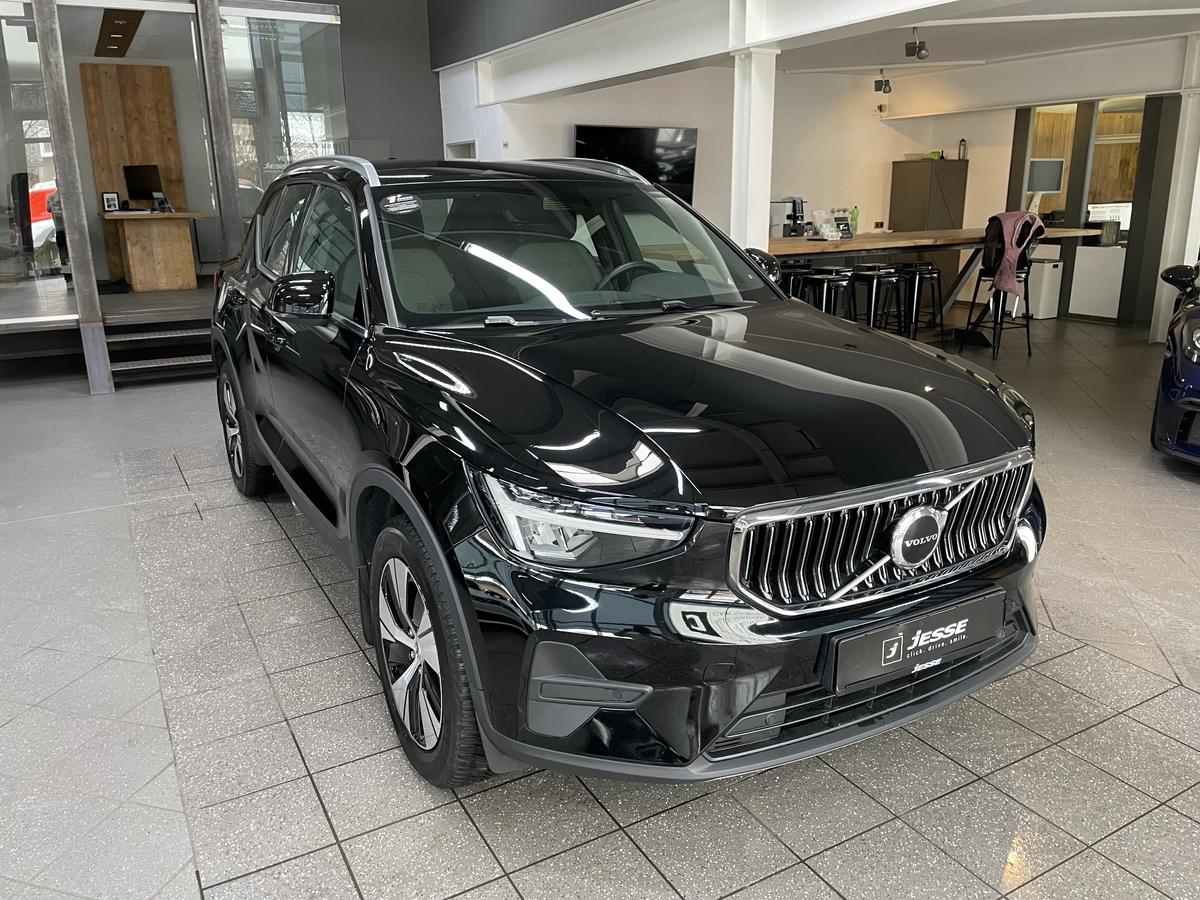 Volvo XC40  T4 Recharge Core LED Temp. CarPlay AHK