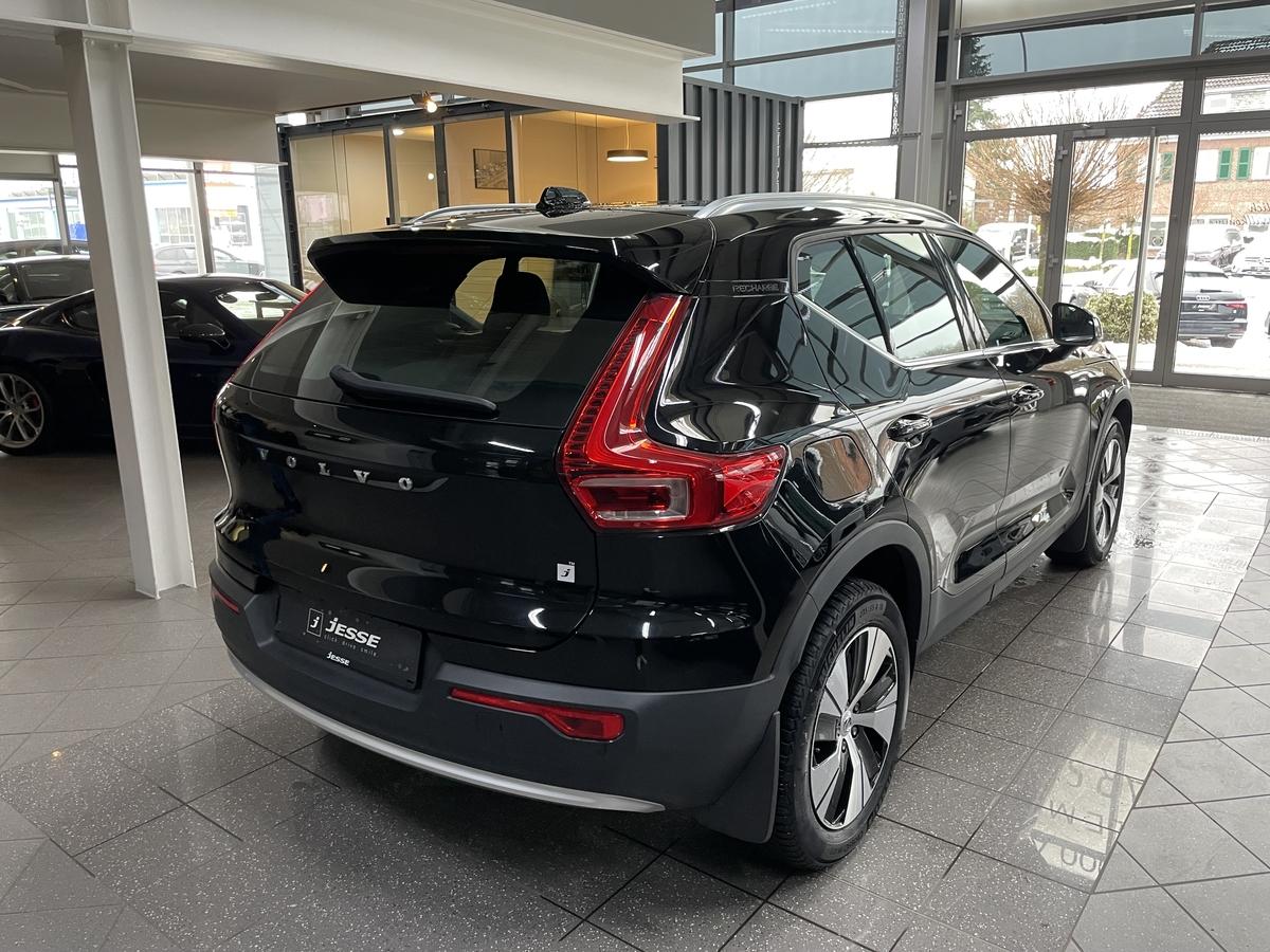 Volvo XC40  T4 Recharge Core LED Temp. CarPlay AHK
