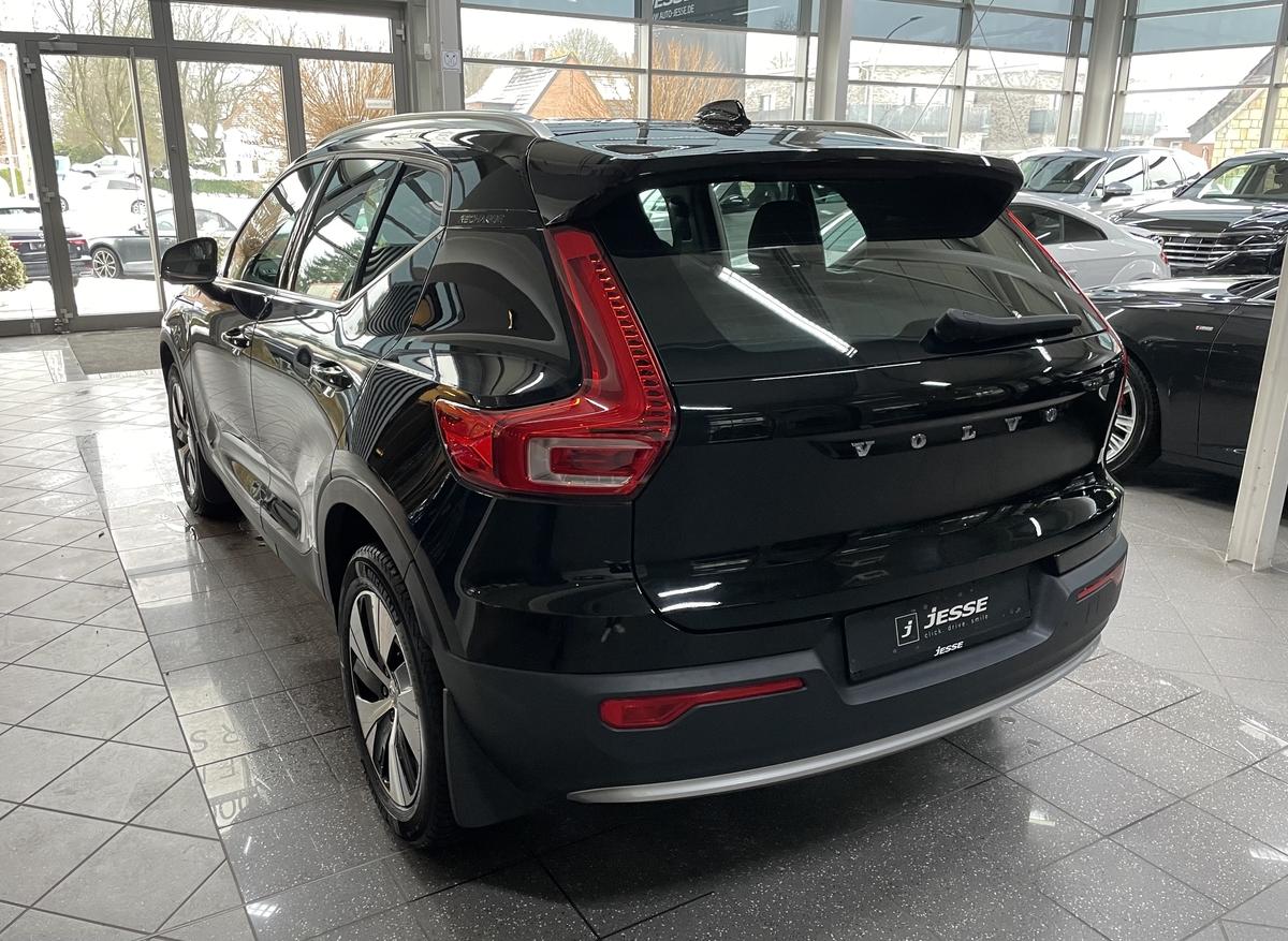 Volvo XC40  T4 Recharge Core LED Temp. CarPlay AHK