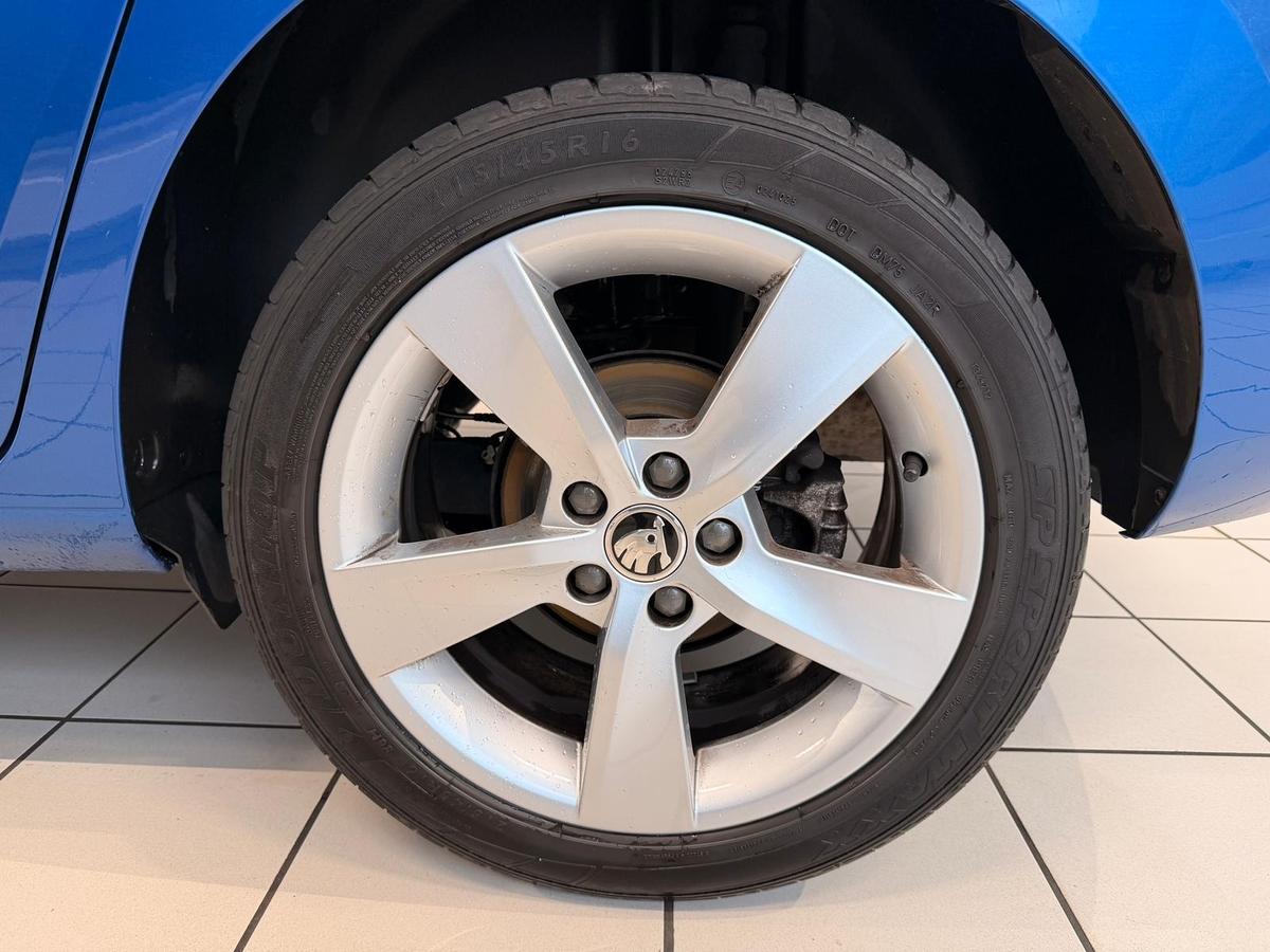 Skoda Rapid 1.0 TSI Cool Edition