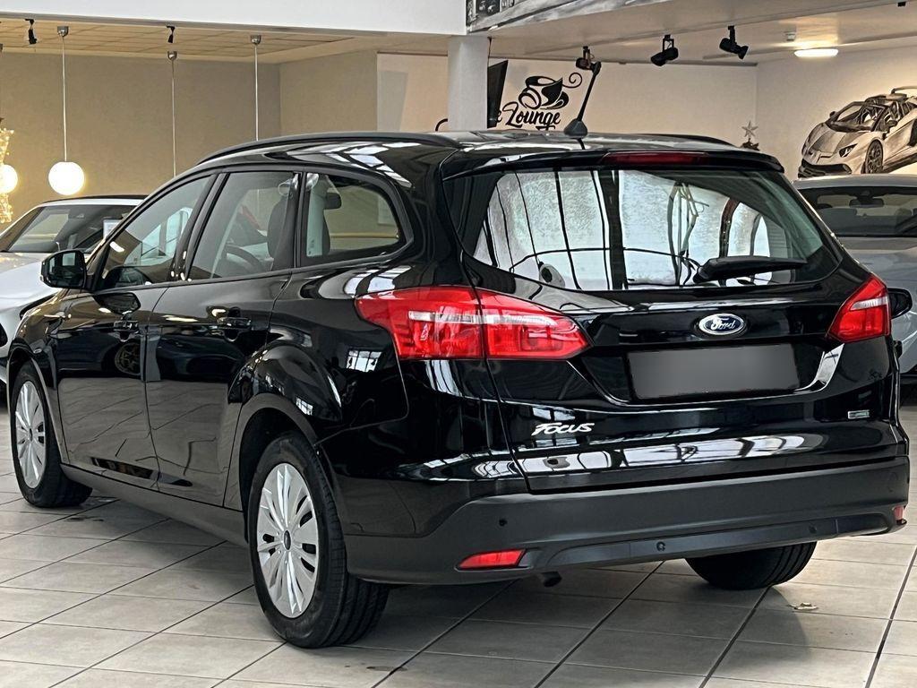 Ford Focus Turnier Trend*USB*SITZHEIZUNG*LED*ISOFIX*