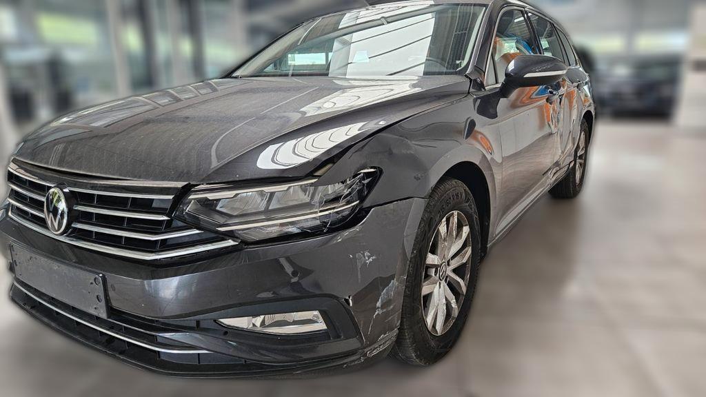 Volkswagen Passat Variant Business Navi Memory Kamera LED