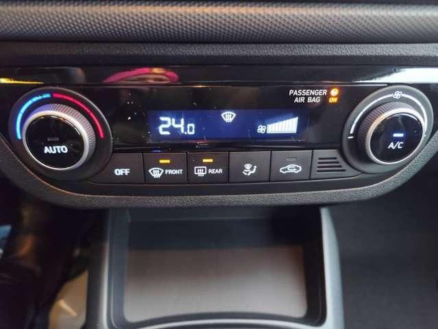 Hyundai i10 Premium 1,2 GDI Automatik/ Sitzhz/ Lenkradhz