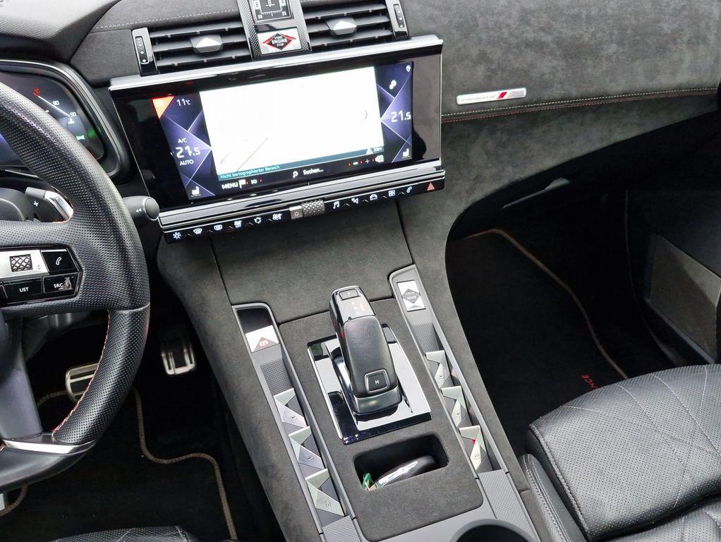 DS Automobiles DS7 Crossback PT 180 Performance Line+ AT LED Pa